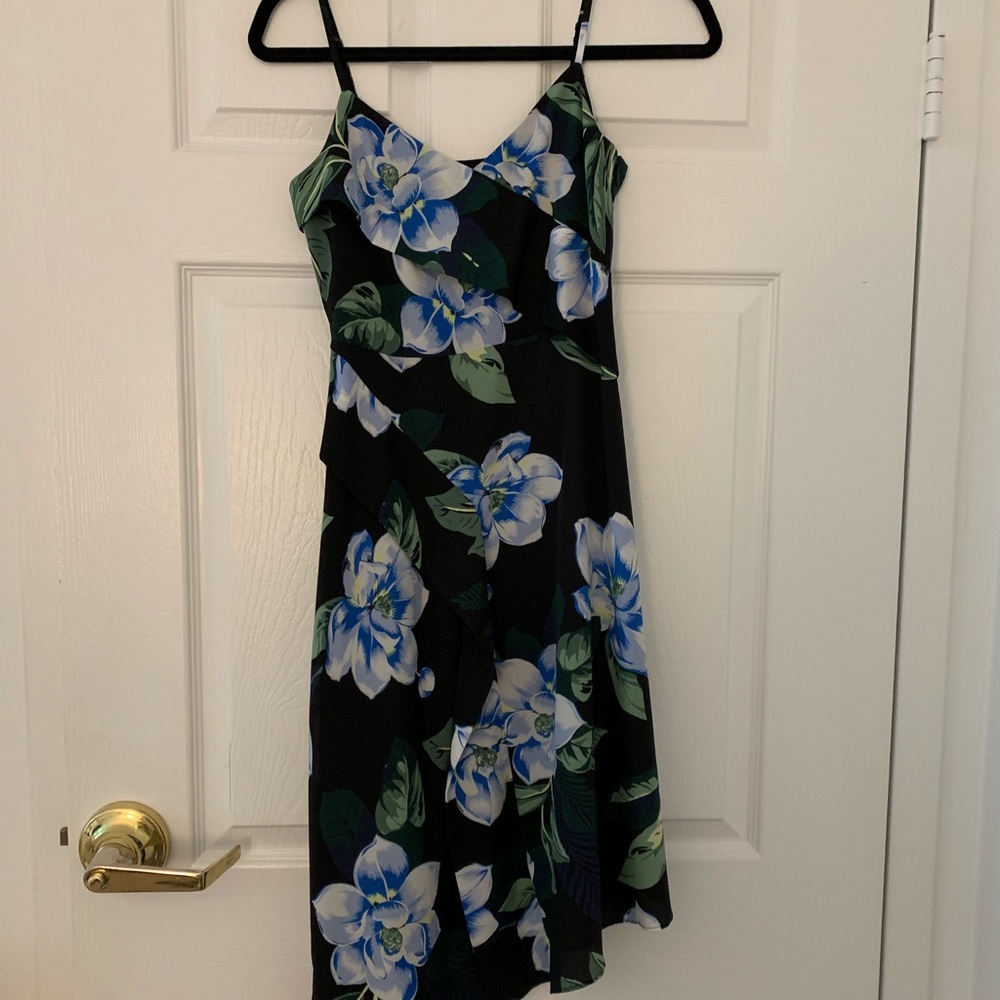Banana Republic never worn floral dress